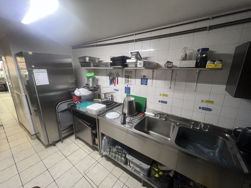 Photo 16- click for photo gallery